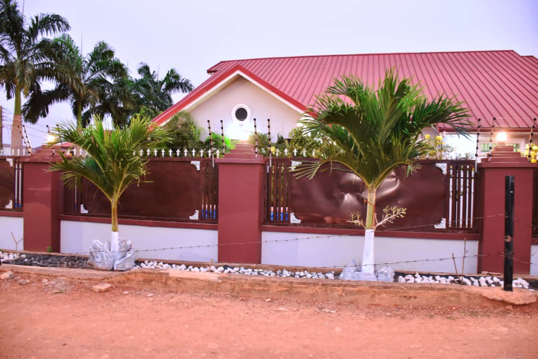 Entrance side view
