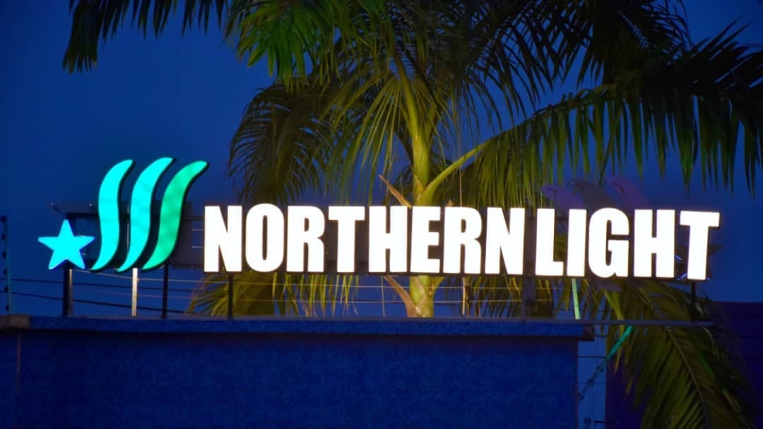 Escape to Lakeside Serenity