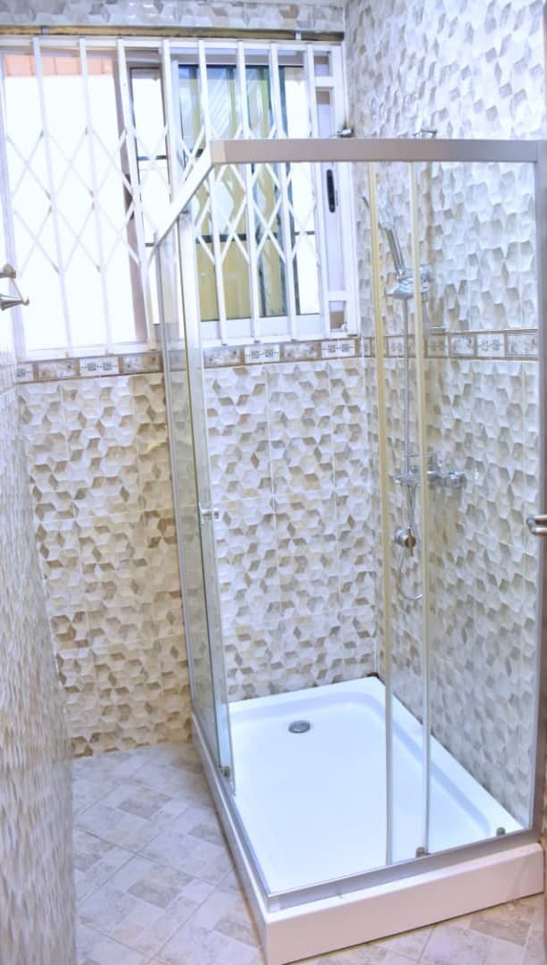 Modern bathroom